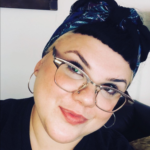 kellytee82